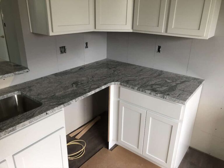 Viscon White Granite St. Peters, MO 63303